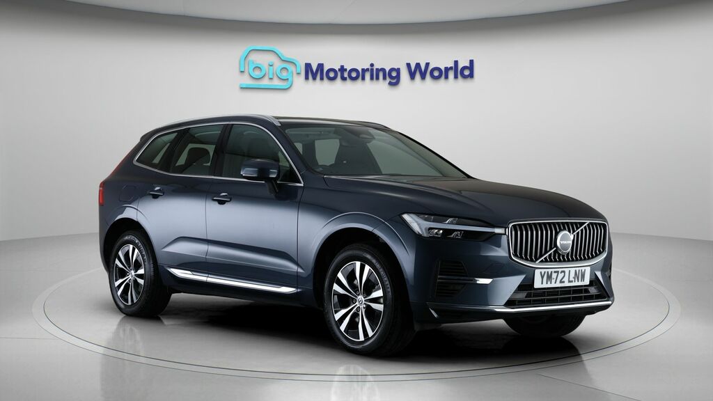 Volvo XC60 Core Blue