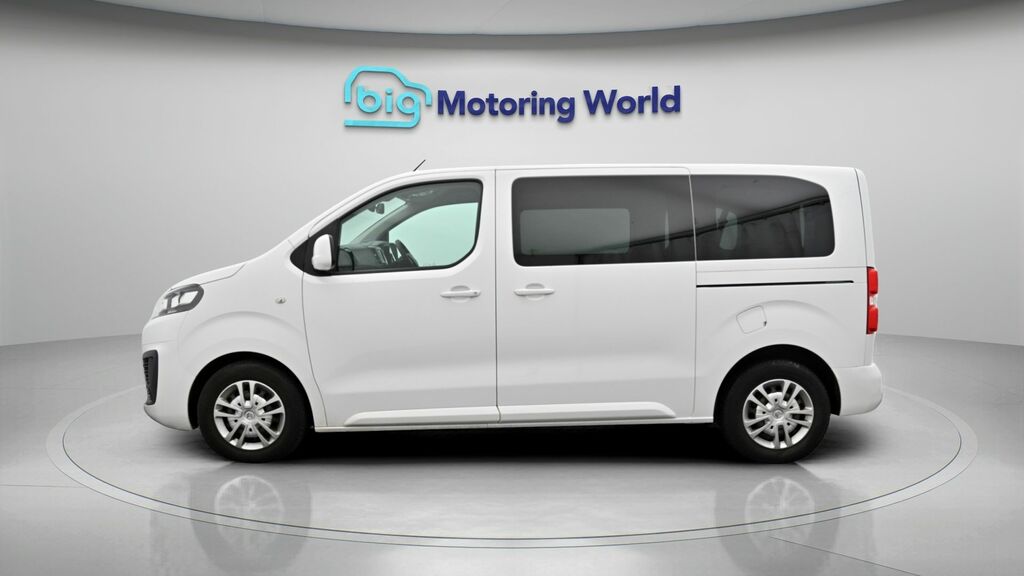 Citroen SpaceTourer Business M White #4