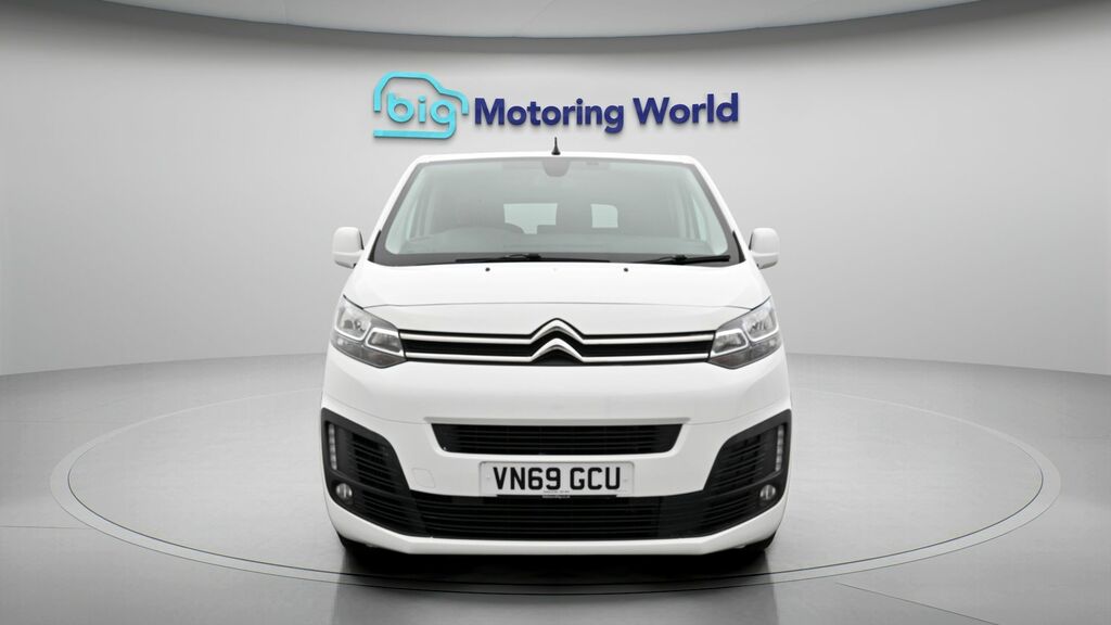 Citroen SpaceTourer Business M White #2