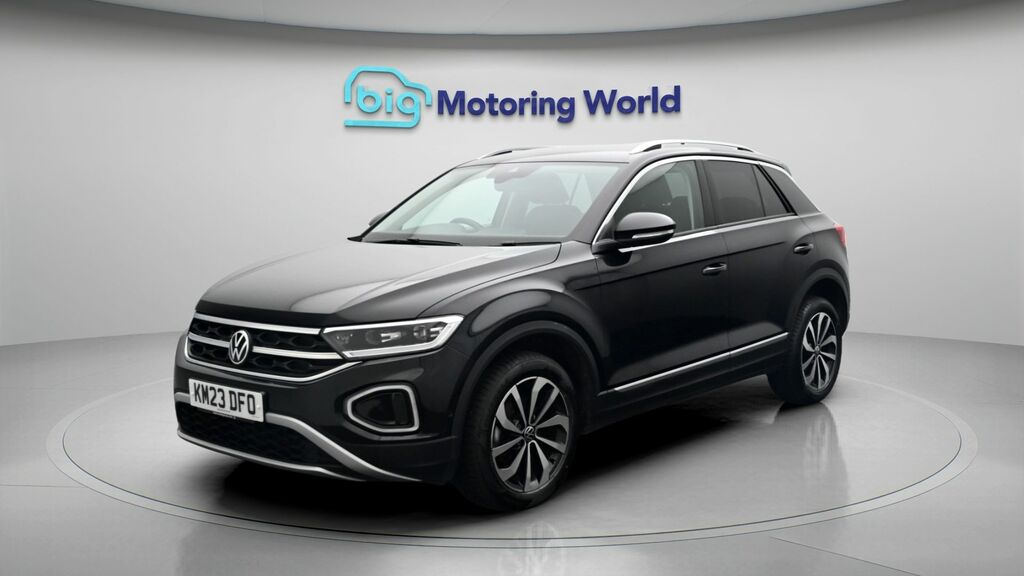 Volkswagen T-Roc Style Black #3