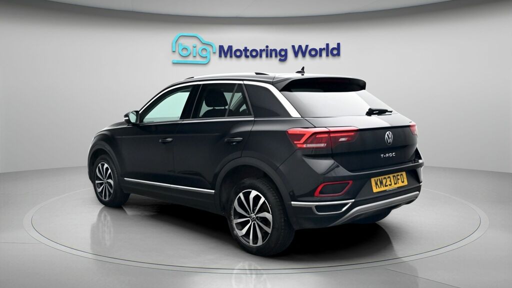 Volkswagen T-Roc Style Black #5