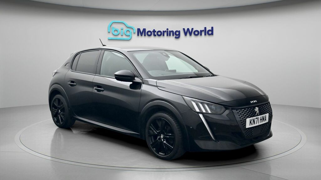 Peugeot 208 Gt Black