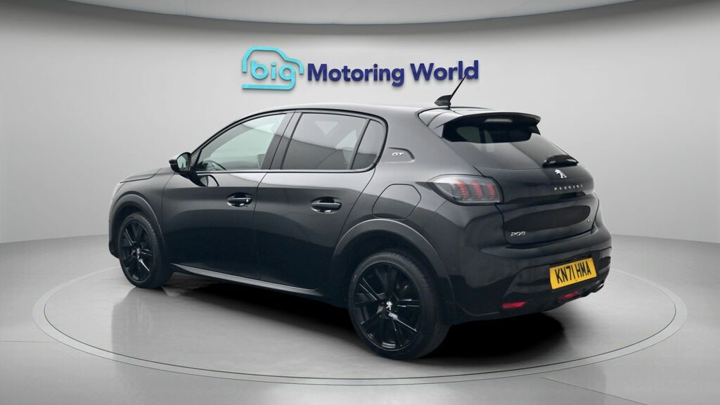 Peugeot 208 Gt Black #5