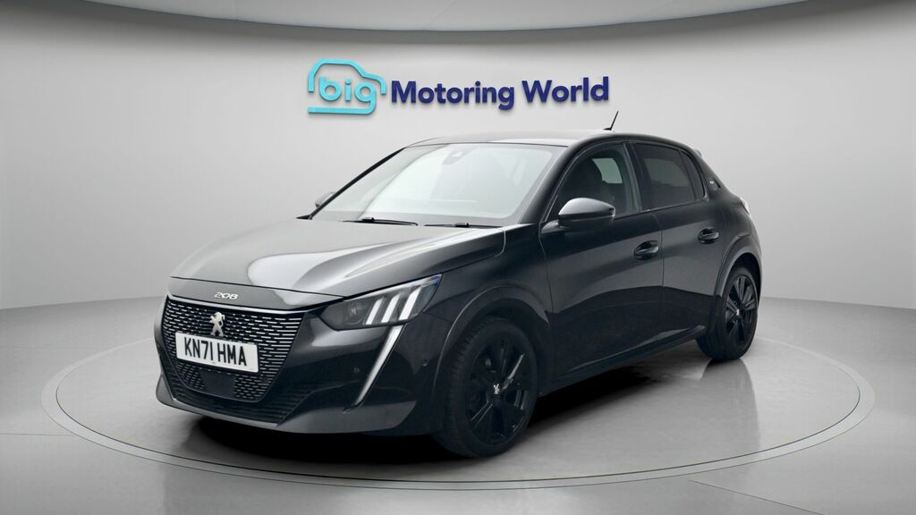 Peugeot 208 Gt Black #3
