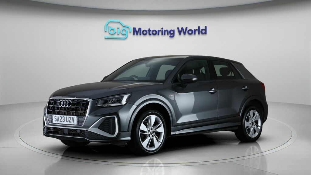 Audi Q2 S Line SA23UZV Grey #3