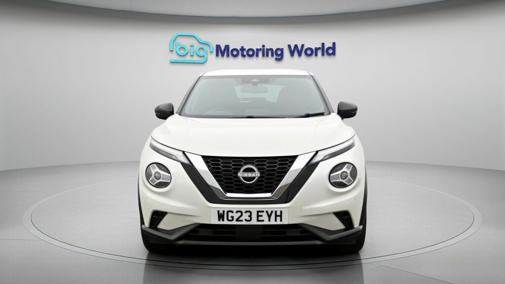 Nissan Juke N-connecta WG23EYH White #2