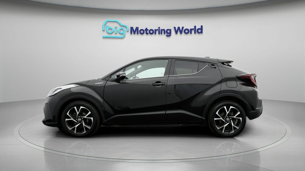 Toyota C-Hr Design Black #4
