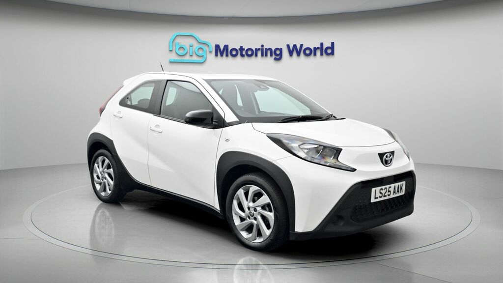 Toyota Aygo X Pure White