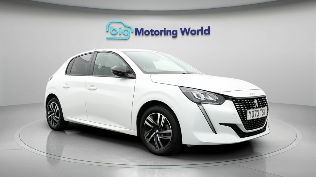 Peugeot 208 Active Premium White