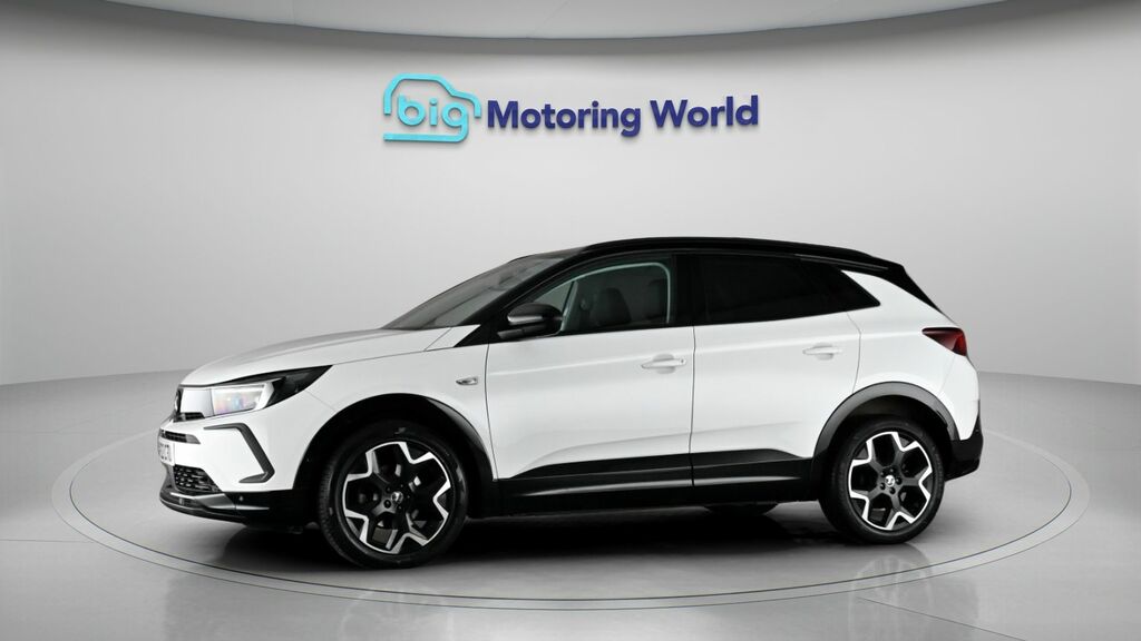 Vauxhall Grandland Ultimate White #4