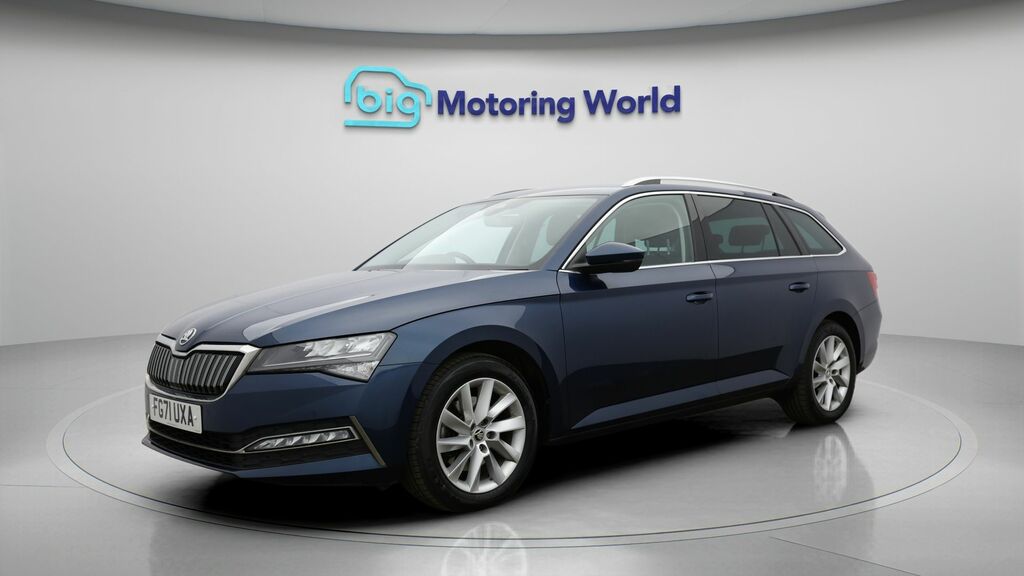 Skoda Superb Se Technology FG71UXA Blue #3