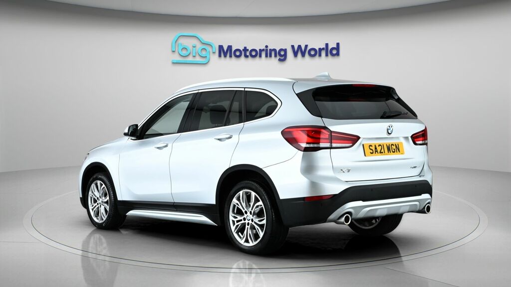 BMW X1 Xline Silver #5