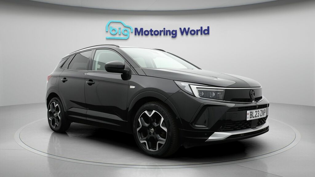 Vauxhall Grandland Ultimate Black