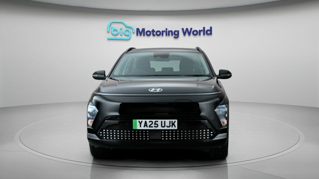 Hyundai Kona Advance Black #2