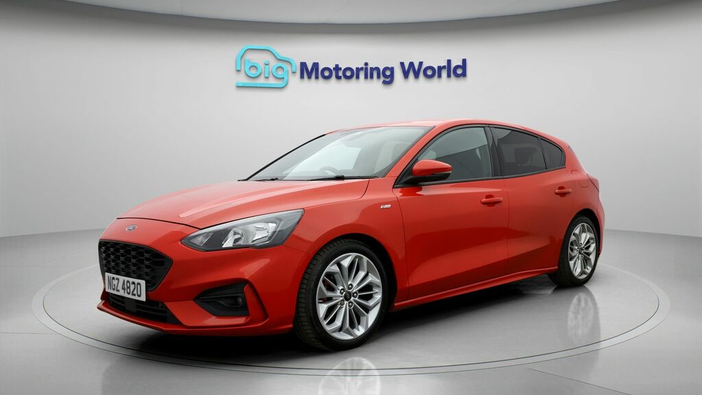 Ford Focus St-line X NGZ4820 Red #3
