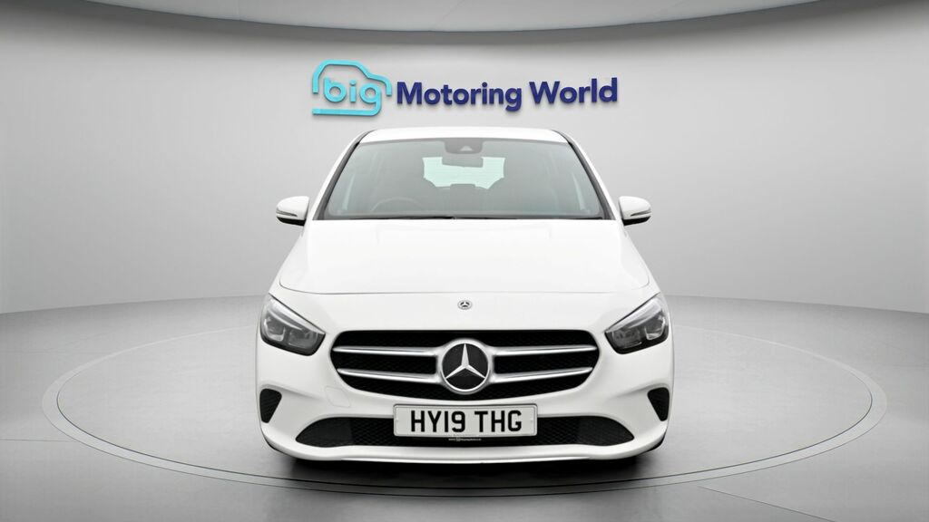 Mercedes-Benz B Class Sport White #2