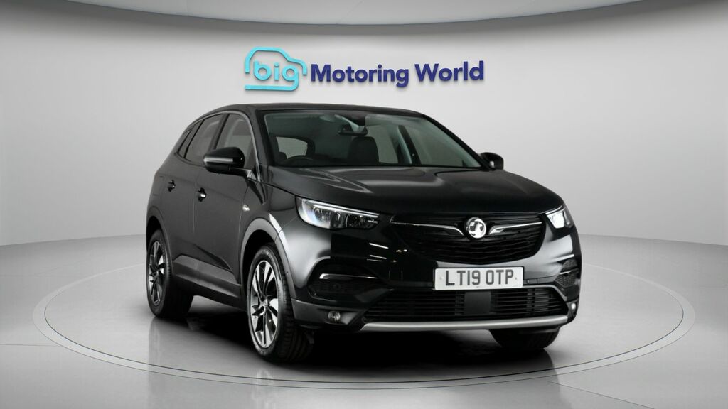 Vauxhall Grandland X Sport Nav LT19OTP Grey #2