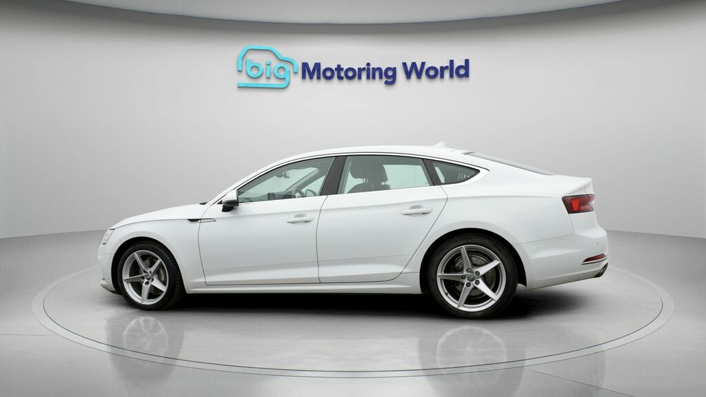 Audi A5 Sport White #4