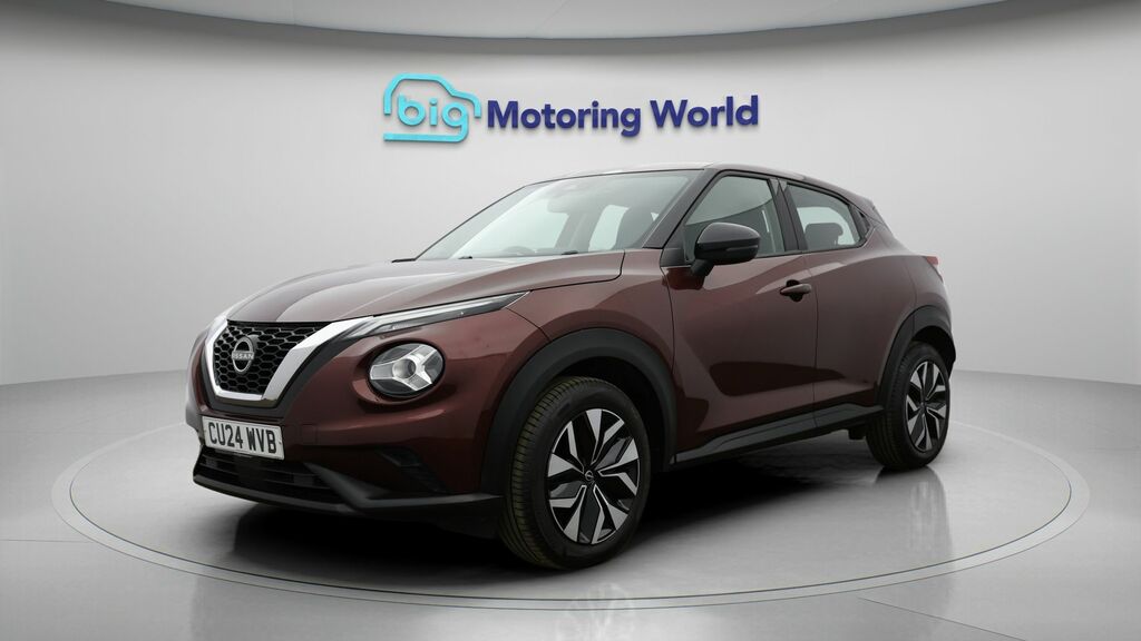 Nissan Juke Acenta Red #3