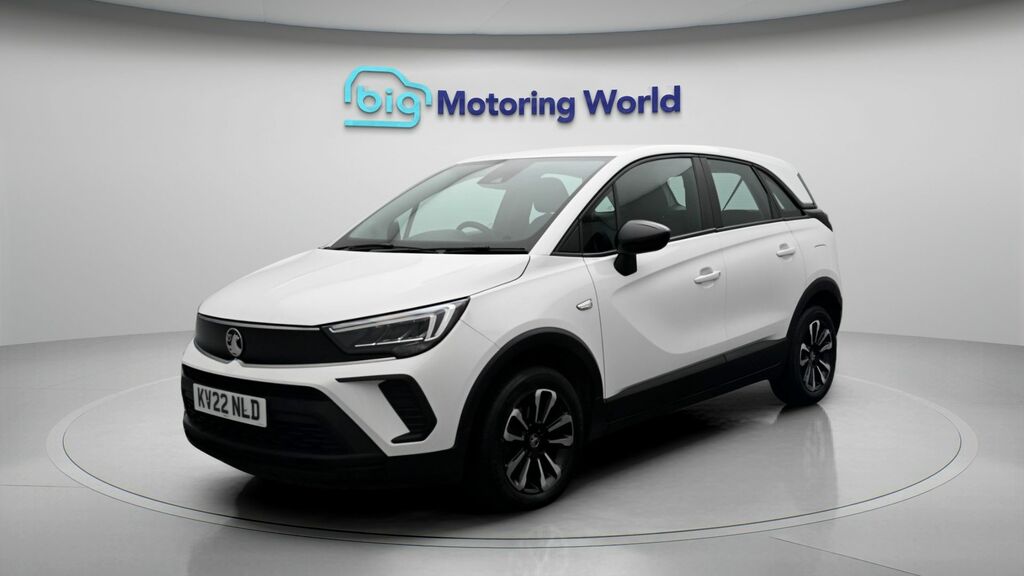 Vauxhall Crossland Design White #3
