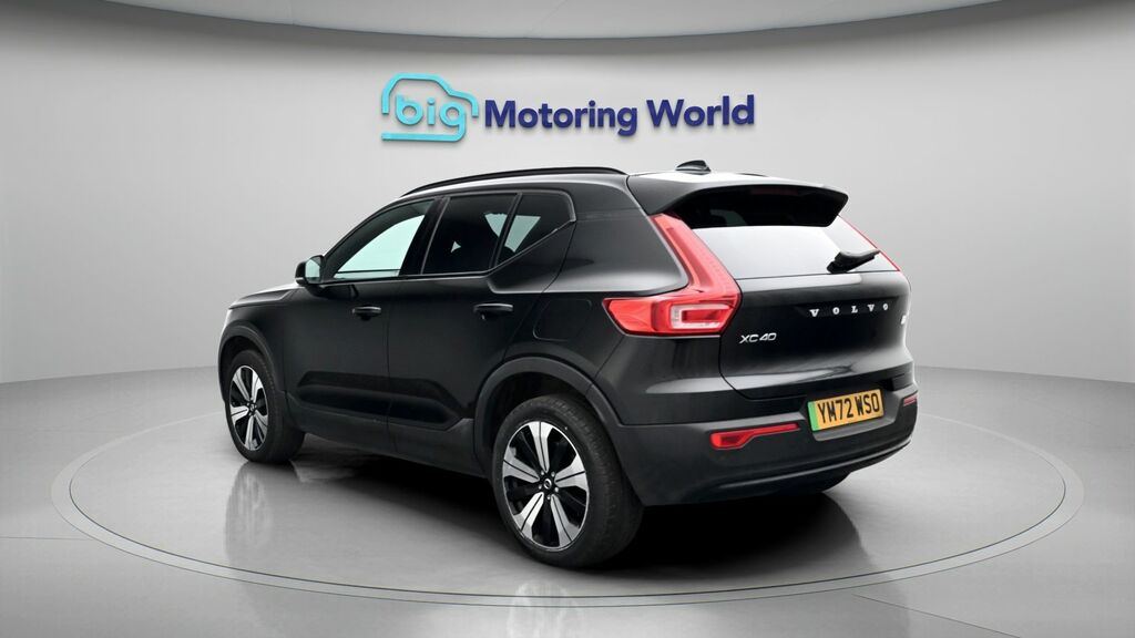 Volvo XC40 Core Black #5