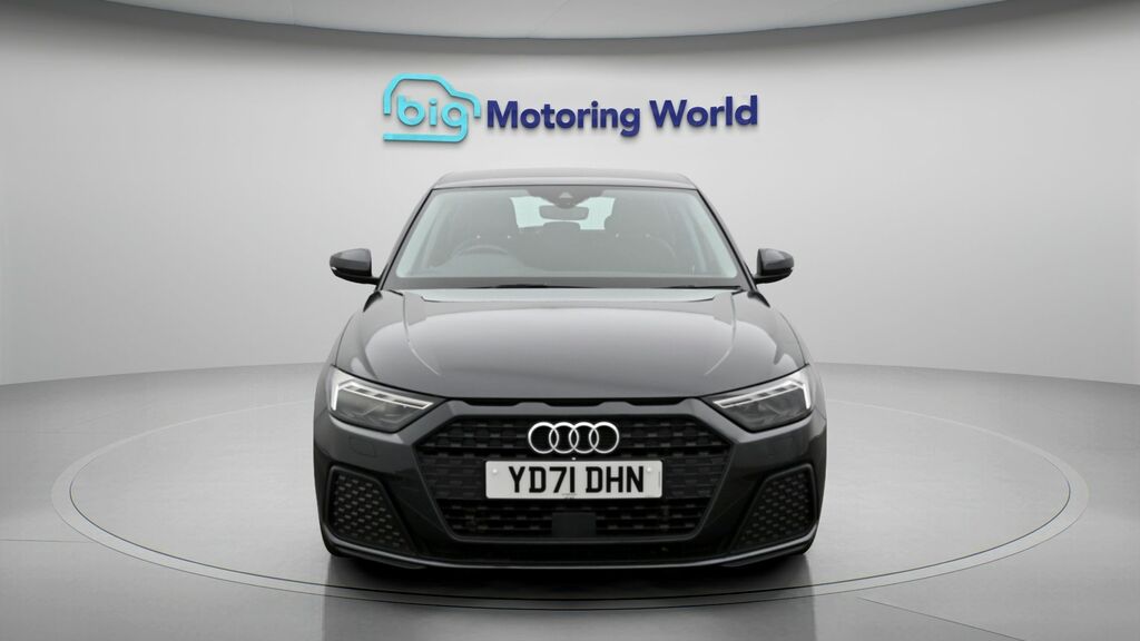 Audi A1 Technik YD71DHN Grey #2