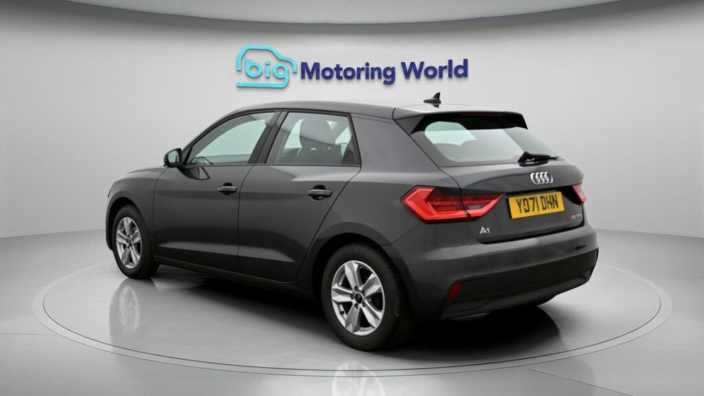 Audi A1 Technik YD71DHN Grey #5