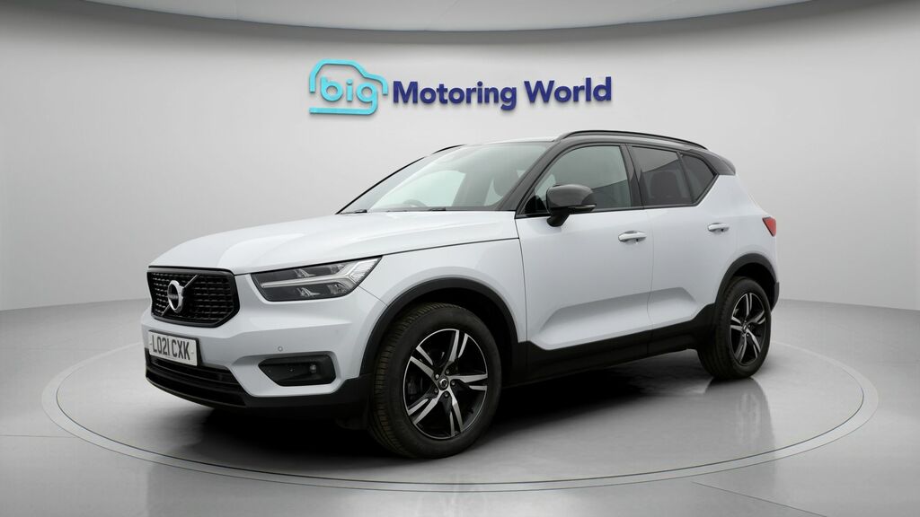 Volvo XC40 R-design LO21CXK Silver #3
