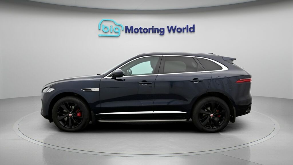 Jaguar F-Pace R-dynamic Se Blue #4