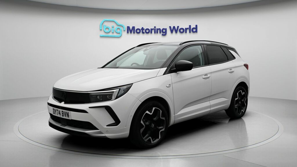 Vauxhall Grandland Ultimate White #3
