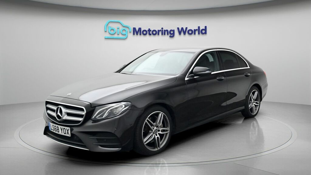 Mercedes-Benz E Class Amg Line LS68YOX Black #3