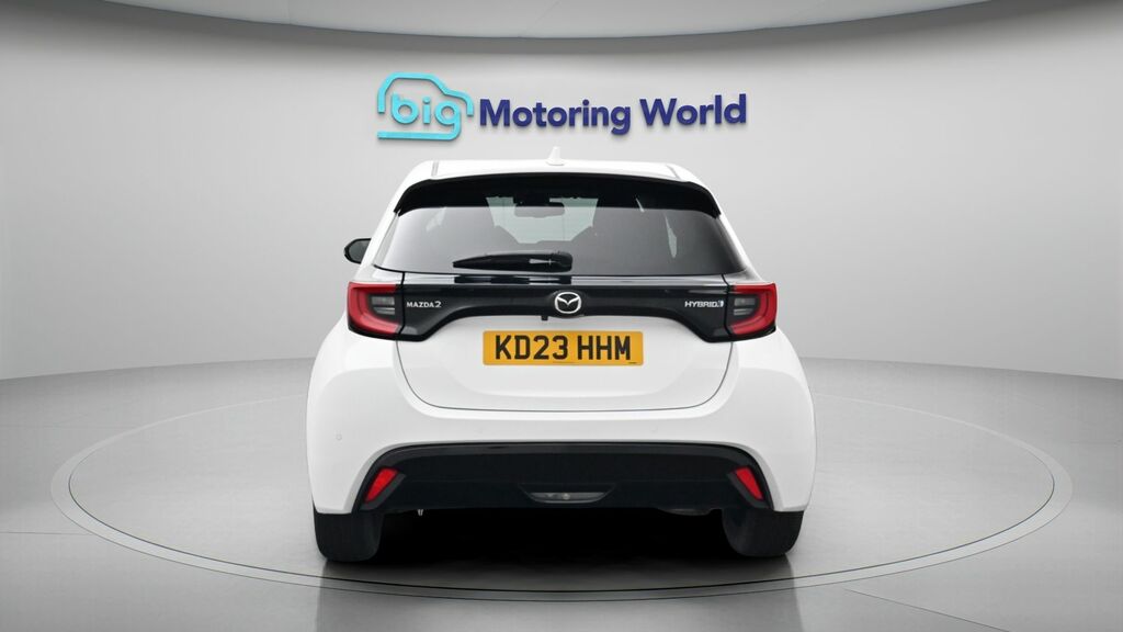 Mercedes-Benz A Class Amg Line LE02SXE White #6