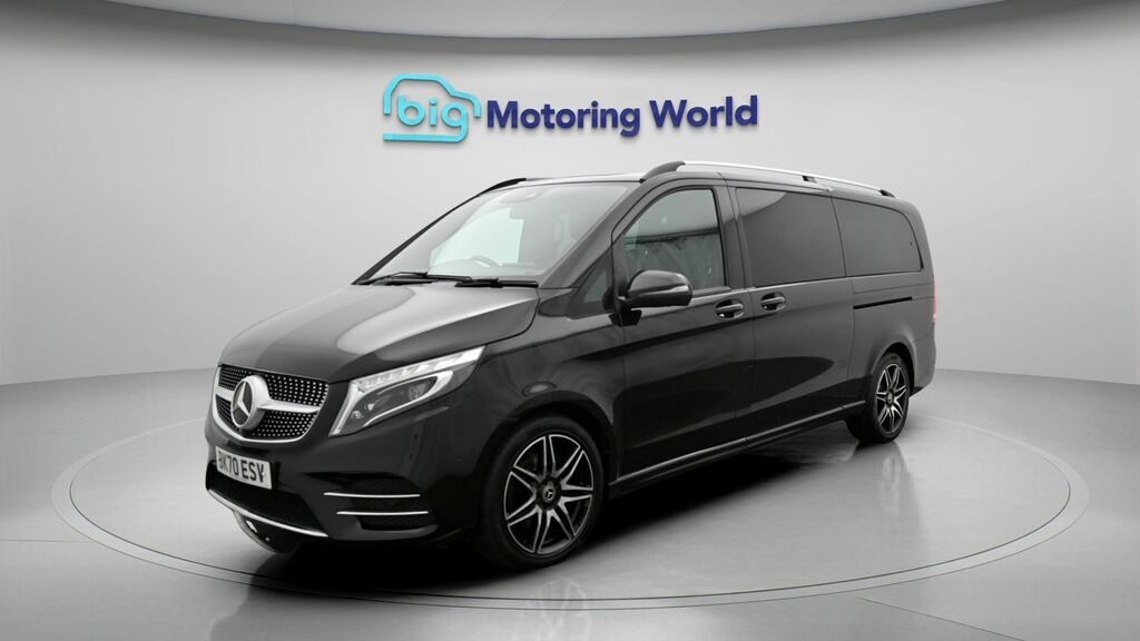 Mercedes-Benz V Class Amg Line BK70ESV Black #3
