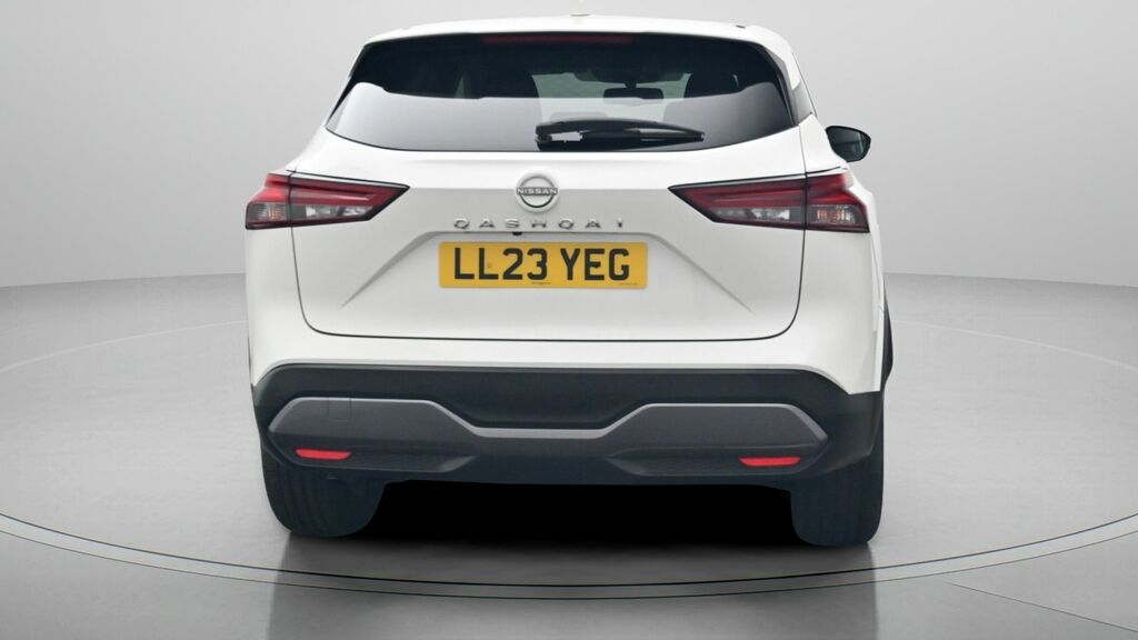 Nissan Qashqai N-connecta LL23YEG White #6