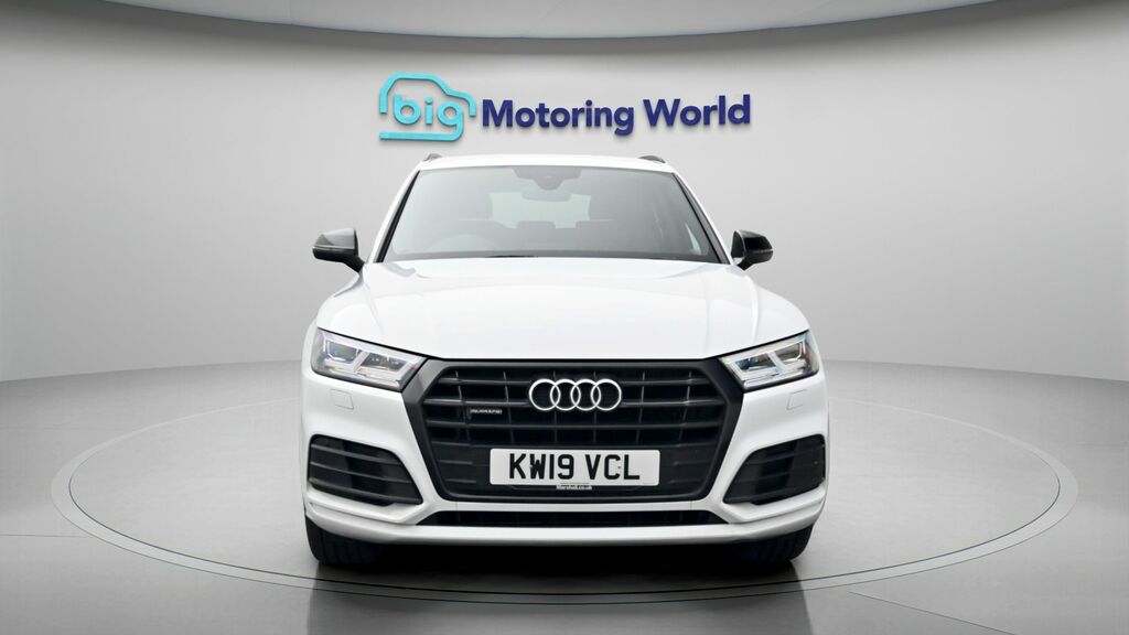 Audi Q5 Black Edition KW19VCL White #2