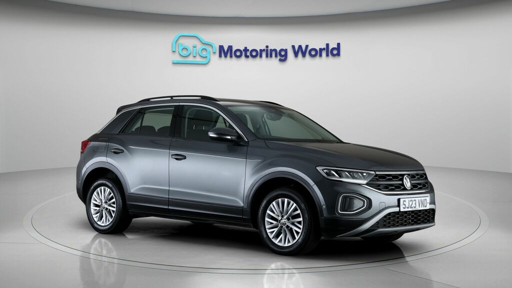 Volkswagen T-Roc Life Grey