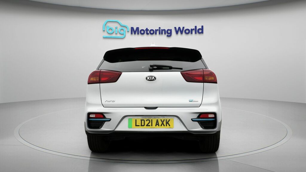 Kia Niro 4 Silver #6