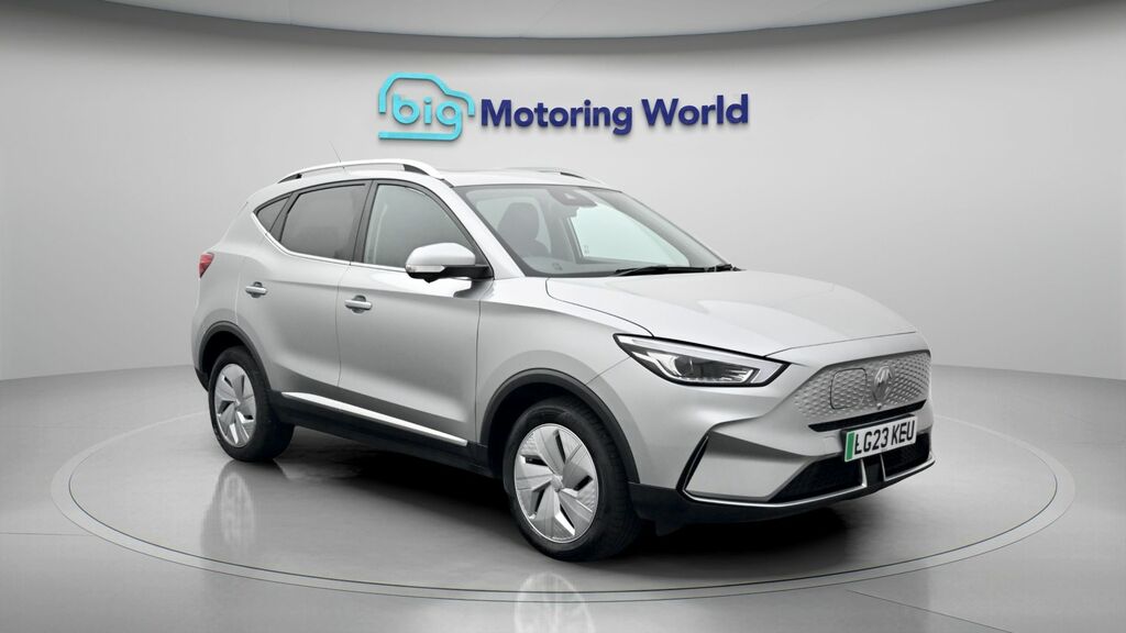 MG ZS Trophy Long Range Silver