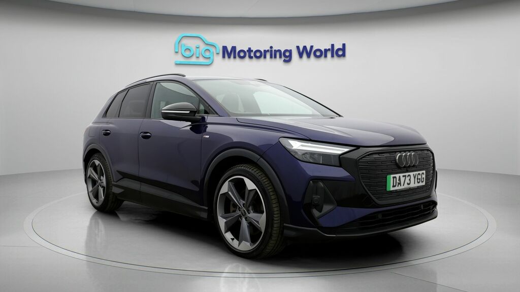Audi Q4 E Tron Black Edition Blue
