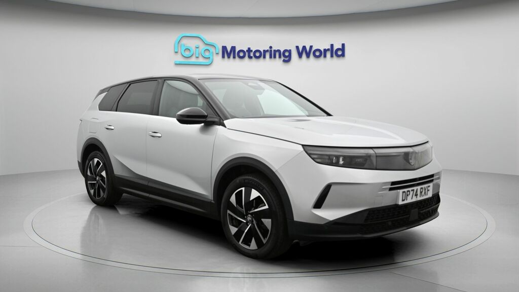Vauxhall Grandland Ultimate Grey