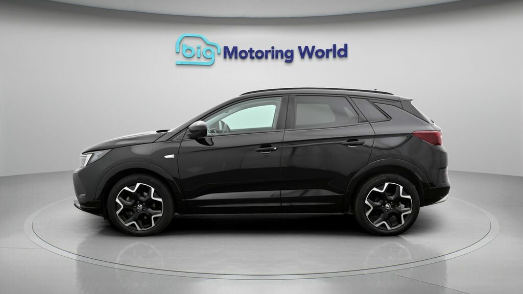 Vauxhall Grandland Ultimate Black #4