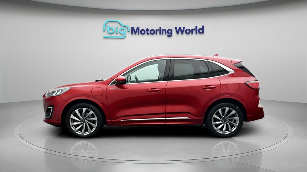 Ford Kuga Vignale Red #4