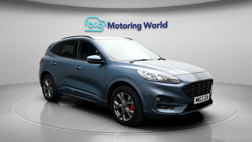 Ford Kuga St-line Blue