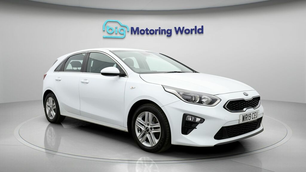 Kia Ceed 2 White