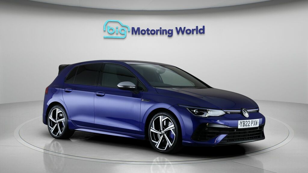 Volkswagen Golf R Blue