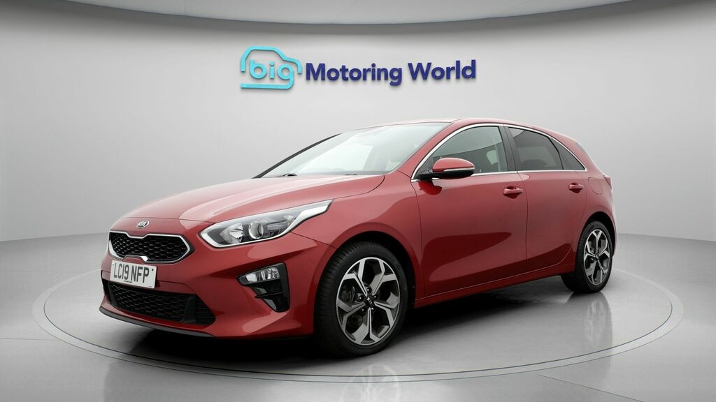 Kia Ceed 3 Red #3