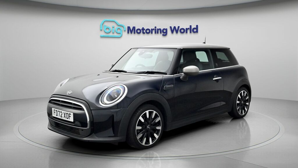 Mini Hatch Cooper Exclusive FD72XOF Black #3