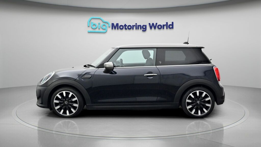 Mini Hatch Cooper Exclusive FD72XOF Black #4