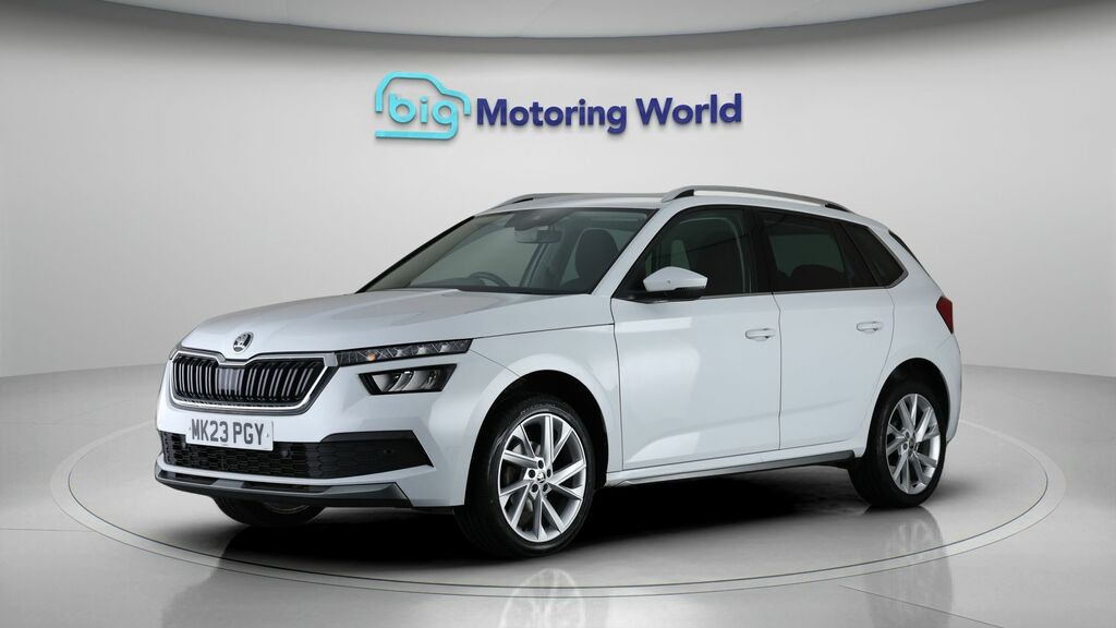 Skoda Kamiq Se L Executive MK23PGY White #3