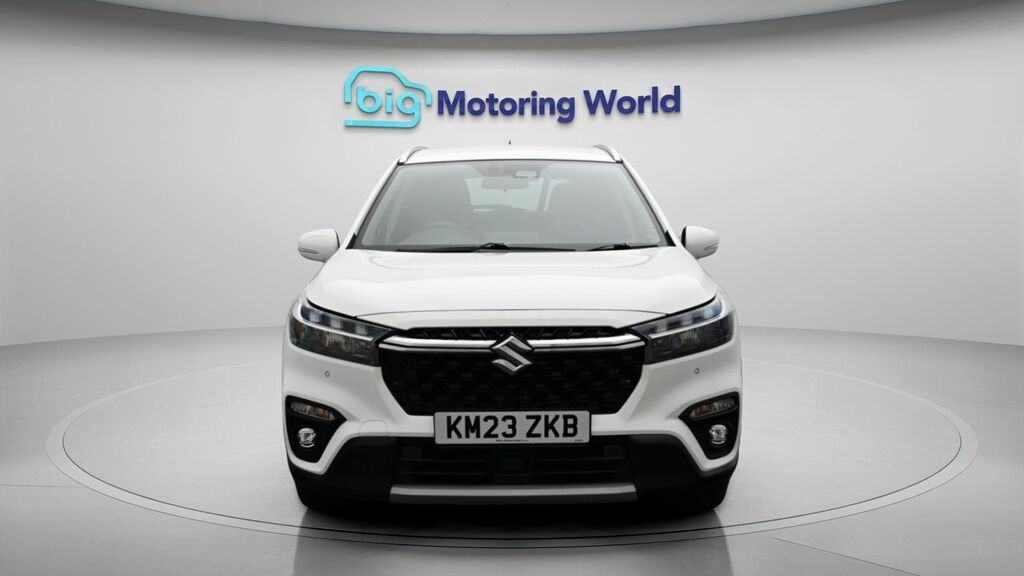 Suzuki S Cross Motion KM23ZKB White #2